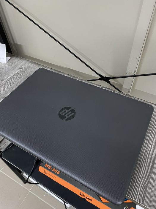 Ноутбук HP 17-by (с гарантией)