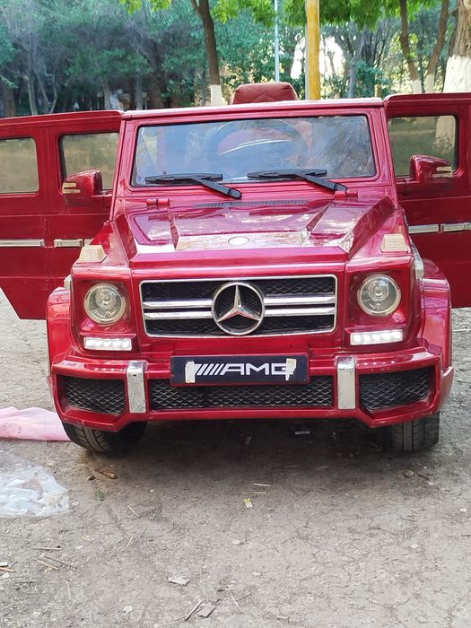 Продается детский электромобиль