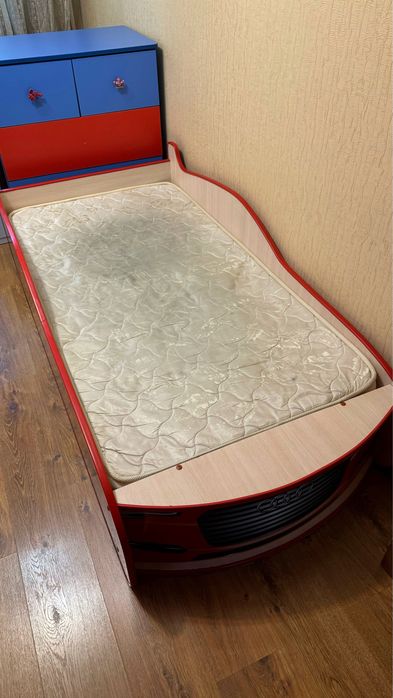 Детский спальный гарнитур на 2 детей