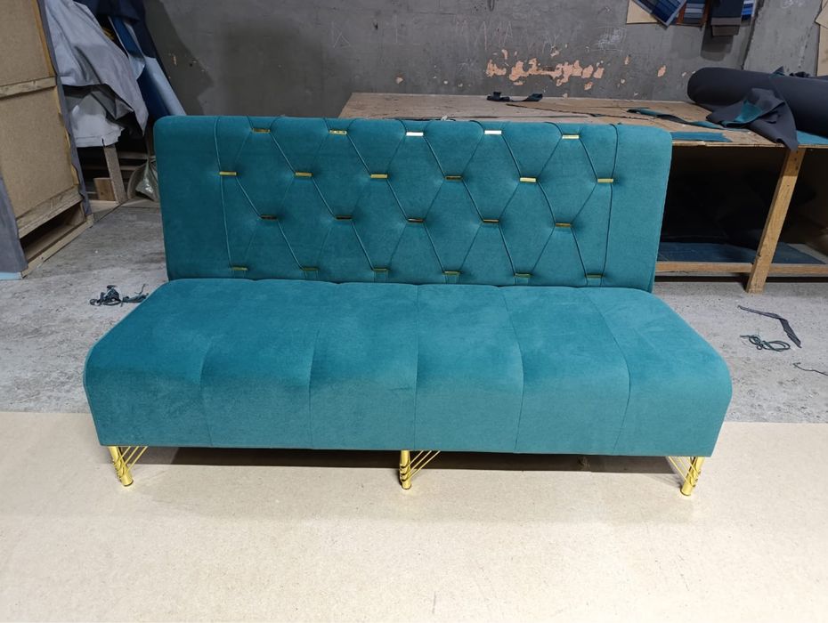 Диваны для кафе от производителья