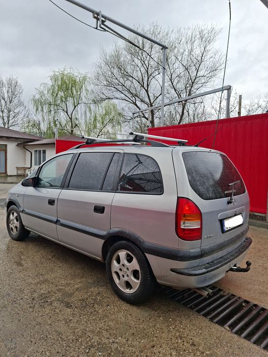 Vand opel zafira A 1.8 benzina + GPL