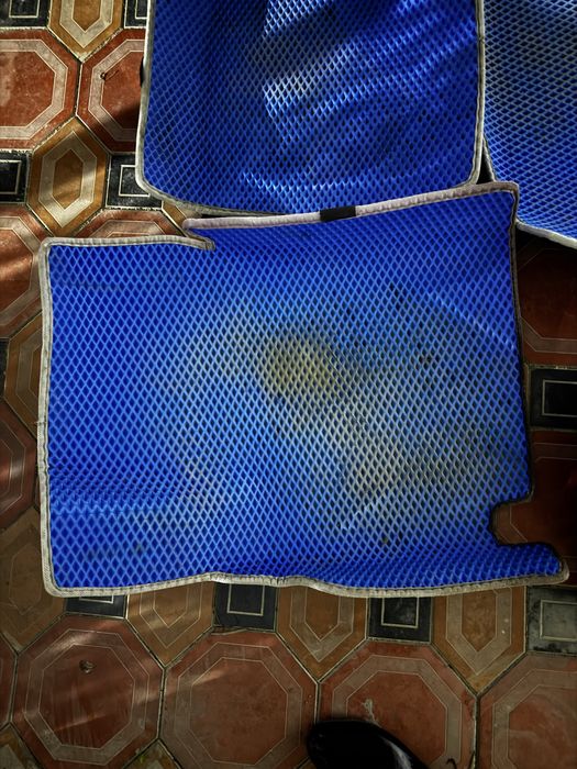 Полики от камри 35