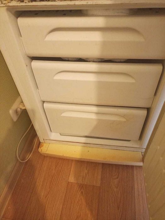 Продам холодильник в хорошем качестве!