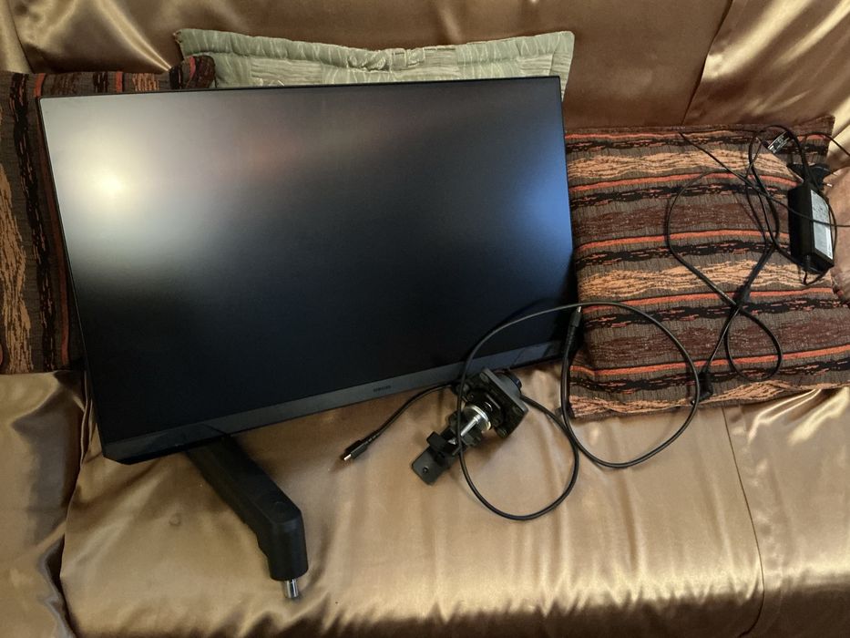 Монитор Samsung Odyssey g5