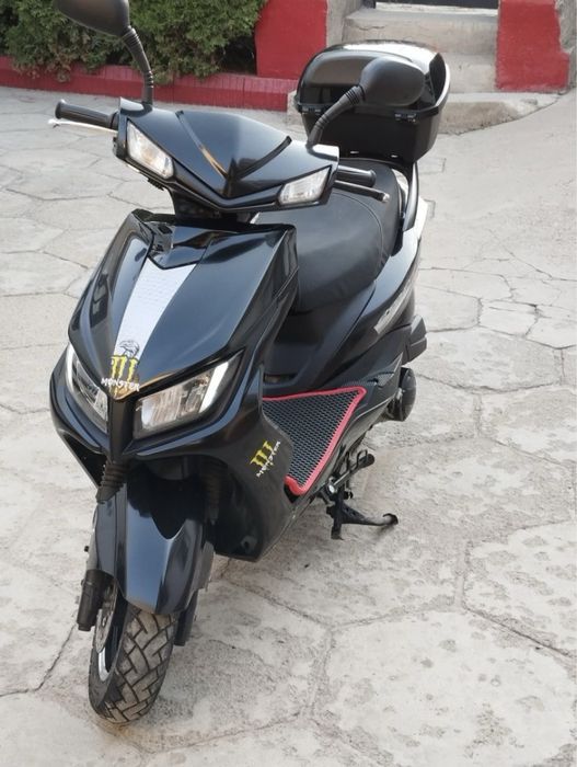 Мопед скутер м8 лия