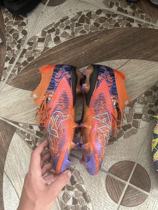 ghete de fotbal puma future