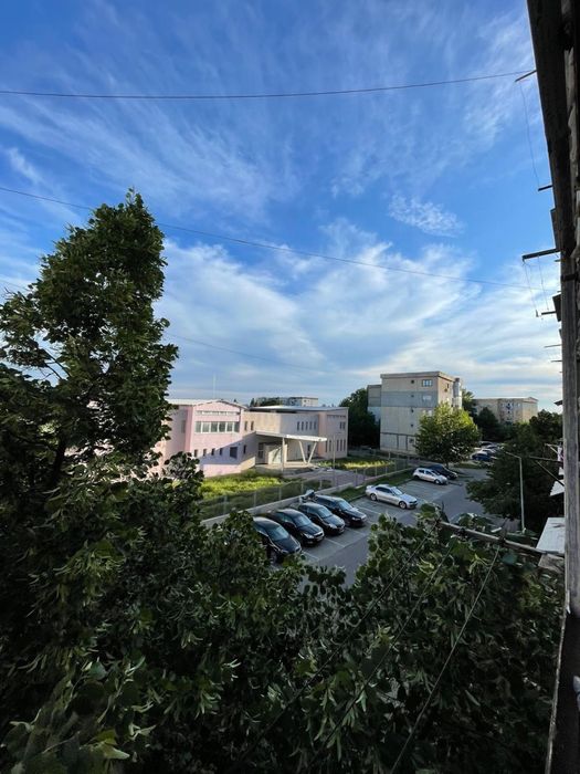 Garsoniera de închiriat