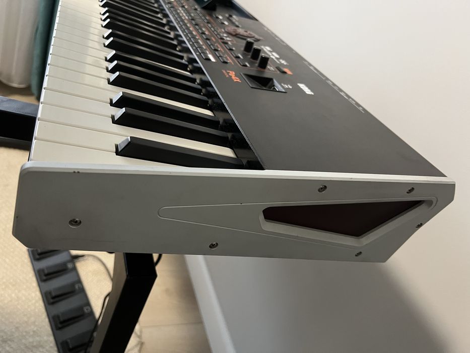 Korg pa4x 76 Oriental