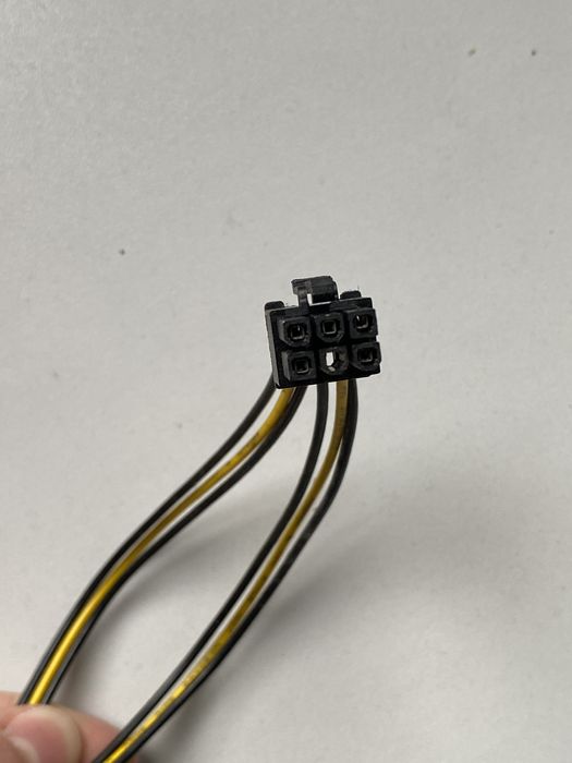 Cablu 6pin tata la SATA tata
