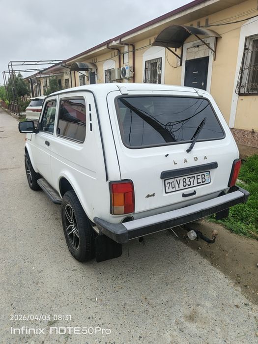 Продается нива лада 4х4