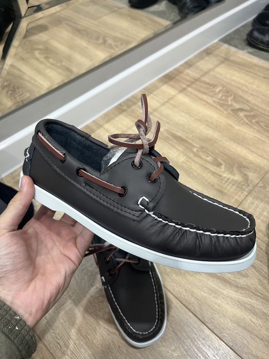 Продаю макасы,топсайдеры,обувь