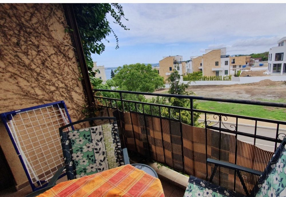 Дава се под наем Двустаен апартамент в Черноморец - 50 кв.м за 306 € - Снимка #5