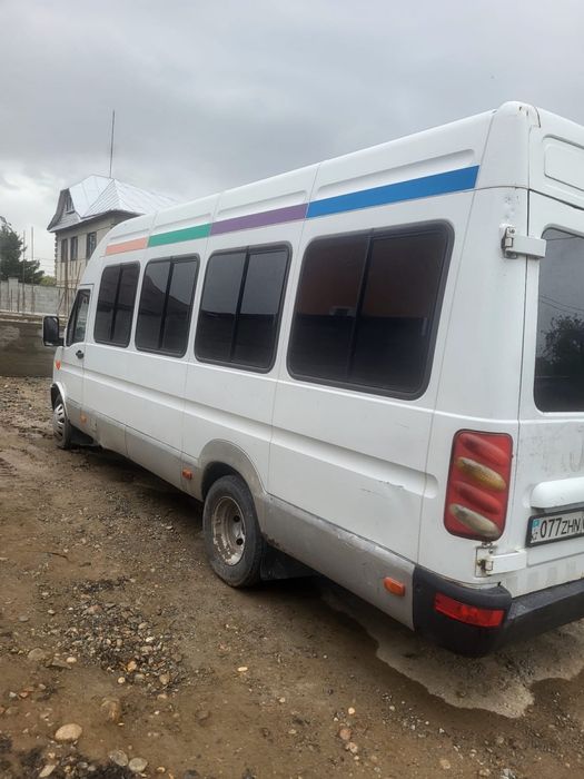 Автобус Spinter Iveco