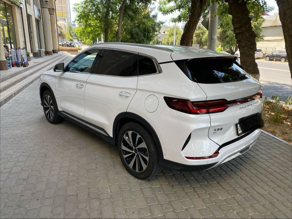 BYD CHempion 605