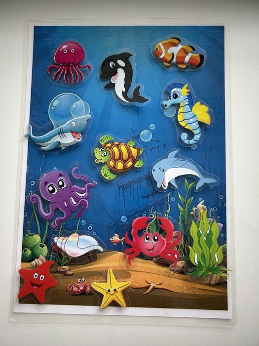 Продам  игру-липучки