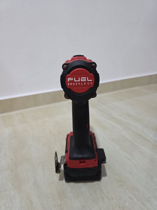 Autofiletanta masina de însurubat Milwaukee M18 FDD 2