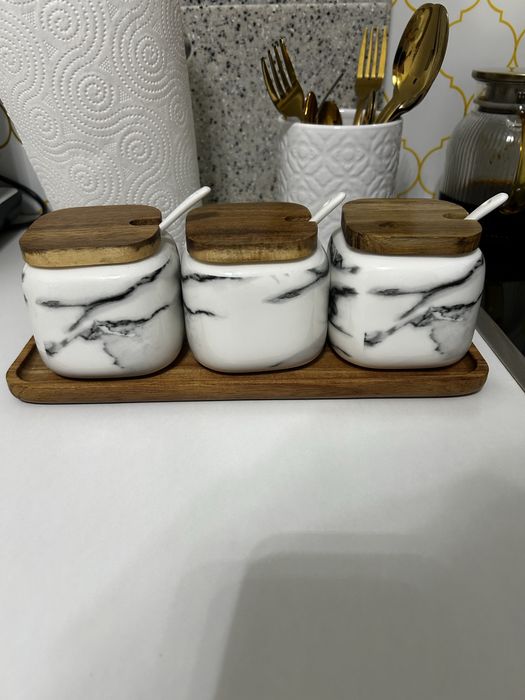 Продам керамический набор для специй