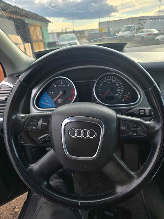 **САМО НА ЧАСТИ***  Audi Q7 3.0TDI, 233кс, Ксенон, Автомат, Ляв волан