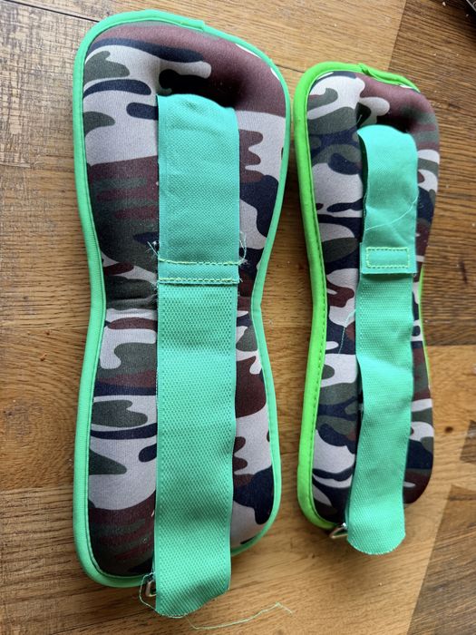 Set greutati incheieturi maini picioare glezne 2x1 kg=2 kg. Pret 50 le