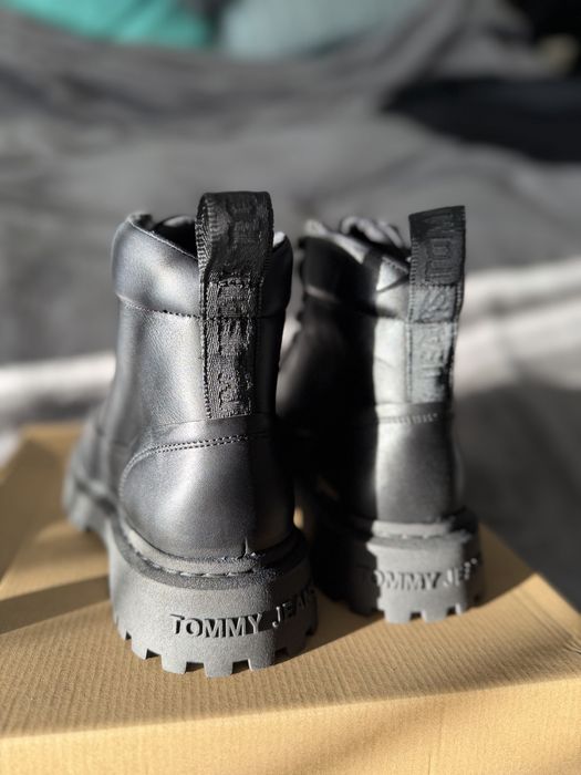 Tommy Jeans Lace Up ghete/bocanci piele neagra marimea 41 noi original