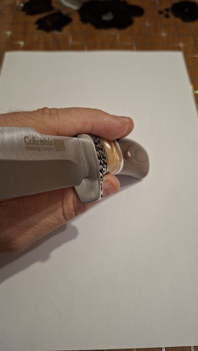 Cuțit  camping, drumeție, vânătoare, pescuit.  21.5cm