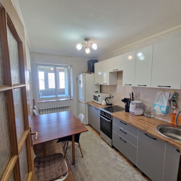 Продам 3 комнатную квартиру