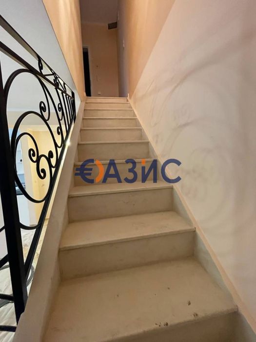Продава се Тристаен апартамент в к.к. Слънчев бряг - 99 кв.м за 1056 €/кв.м - Снимка #9