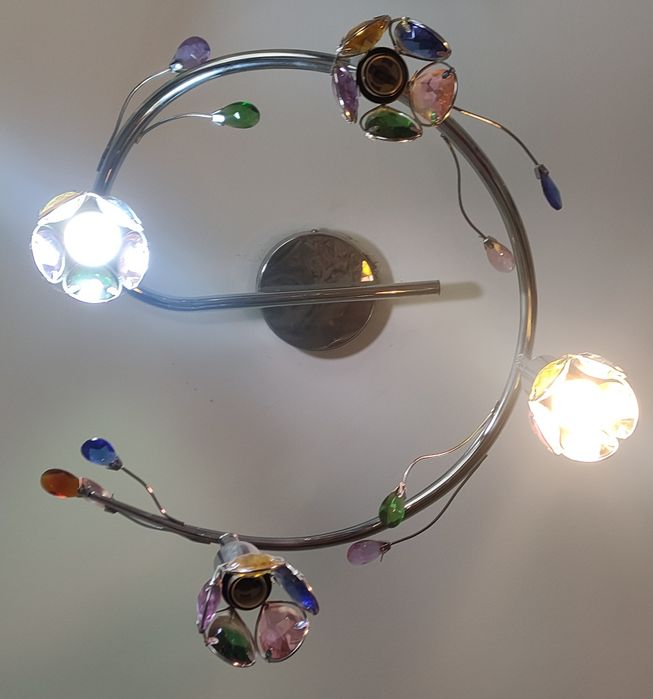 Люстра с поворотливыми цоколями