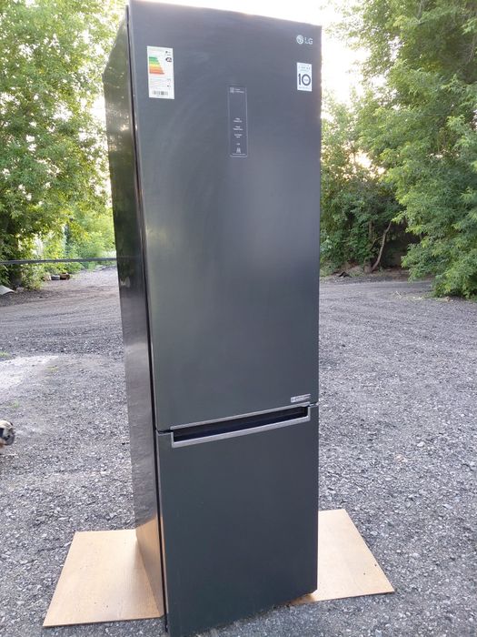 Продам  Холодильник LG