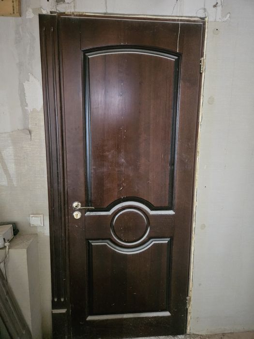 Двери деревянные