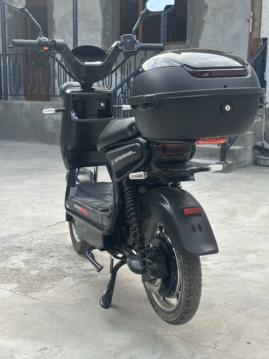 Skuter Drongo Demansh