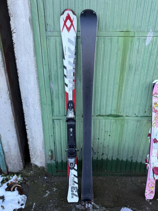 Ски: Völkl и Rossignol