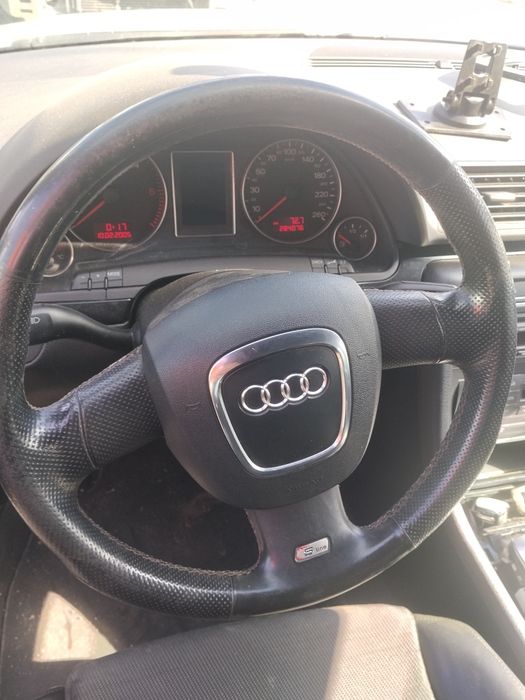Volán S line Audi a4b7