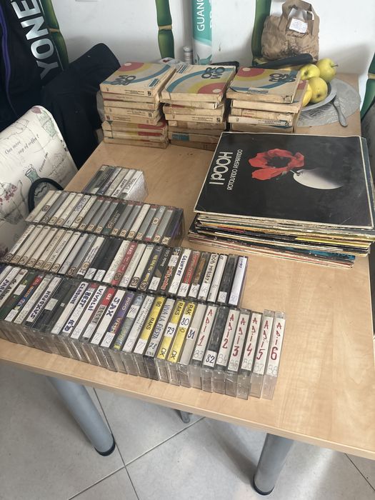 Benzi, casete si viniluri