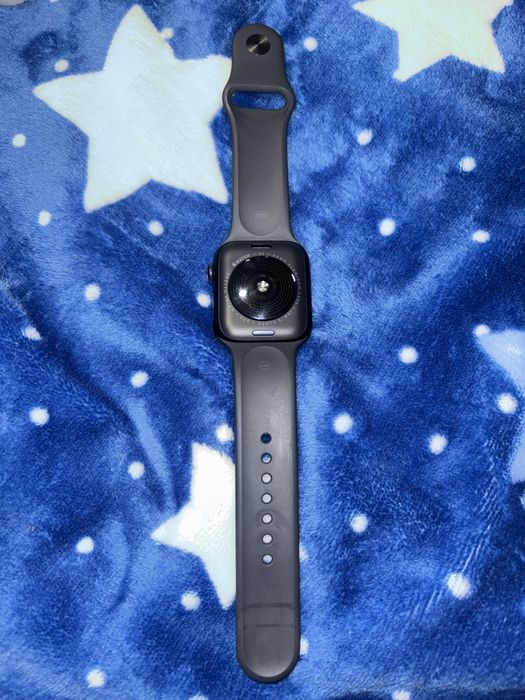 Apple Watch SE 2 (2024) – 44mm Midnight, Ca Nou