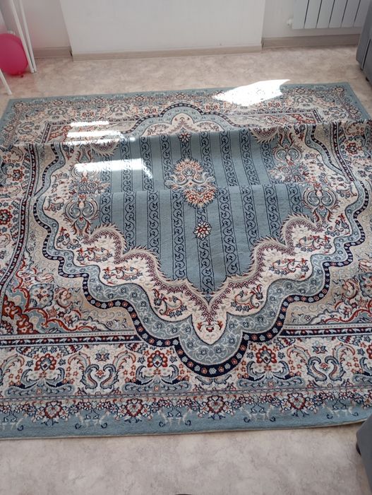 Продам ковер 200*300