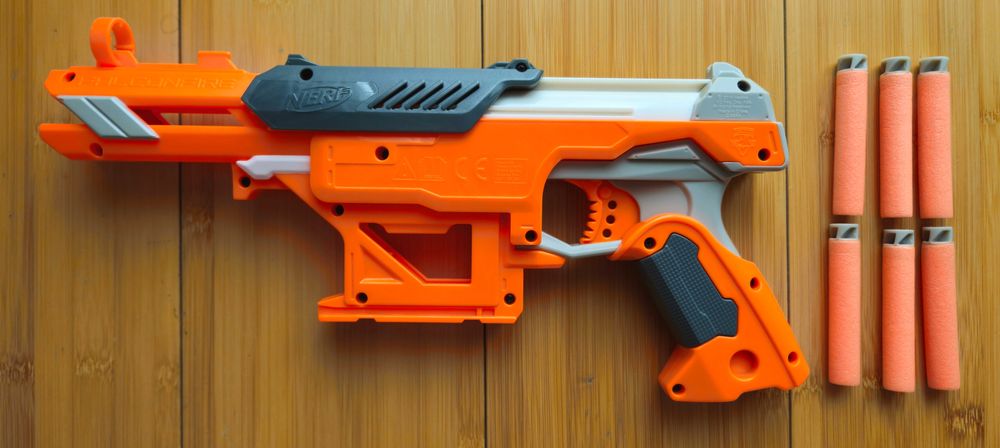 Nerf N-Strike Elite AccuStrike Series FalconFire & Nerf N-Strike Jolt