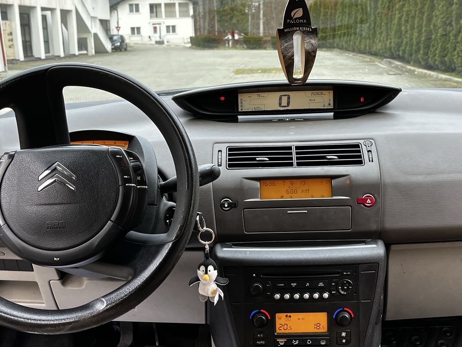 Vand Citroen C4 2007 euro4