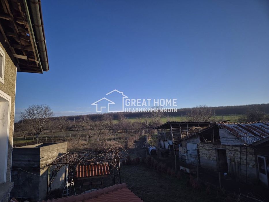 Продава се Къща в с. Васил Левски, Област Търговище - 300 кв.м за 417 €/кв.м - Снимка #11