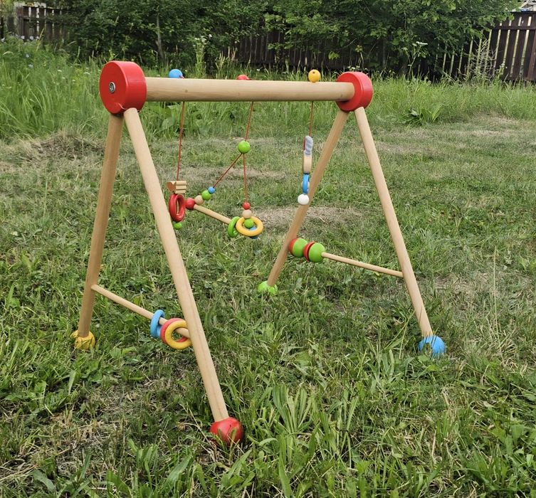 Baby gym IKEA din lemn