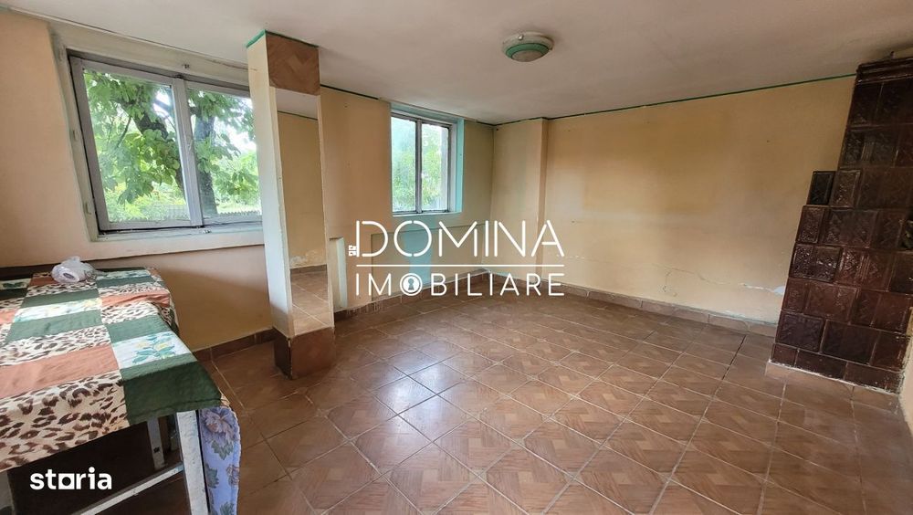 Vanzare casa renovabila cu teren generos, sat Trocani, comuna Danesti