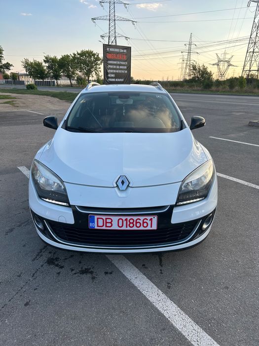 Vând Renault megane