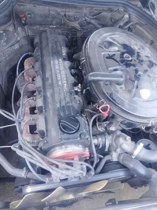 Продам двигатель 2,6 и каробка автомат