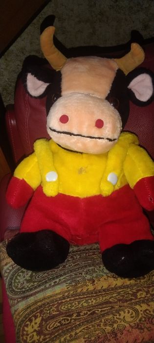 Мягкие игрушки, в наличии 3 штуки. Размер от 30 см до 45 см