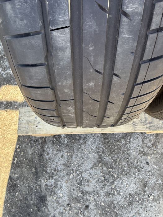 2 броя летни гуми Hankook 235/50 R20 Dot 2025 ном 726