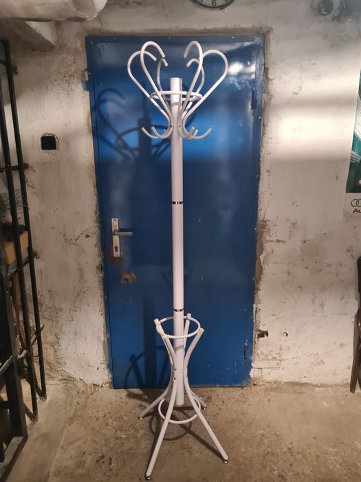 Метална закачалка