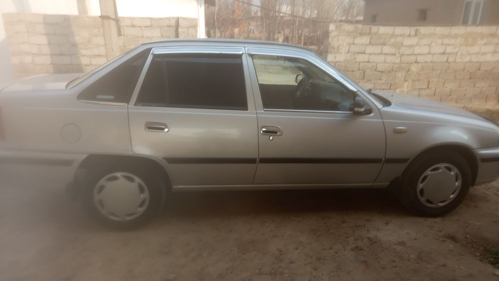 Moshina holati zor polni shumka qilingan