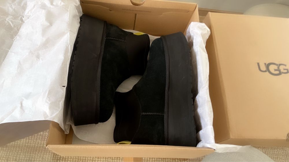 UGG W Classic Mini Dipper 37