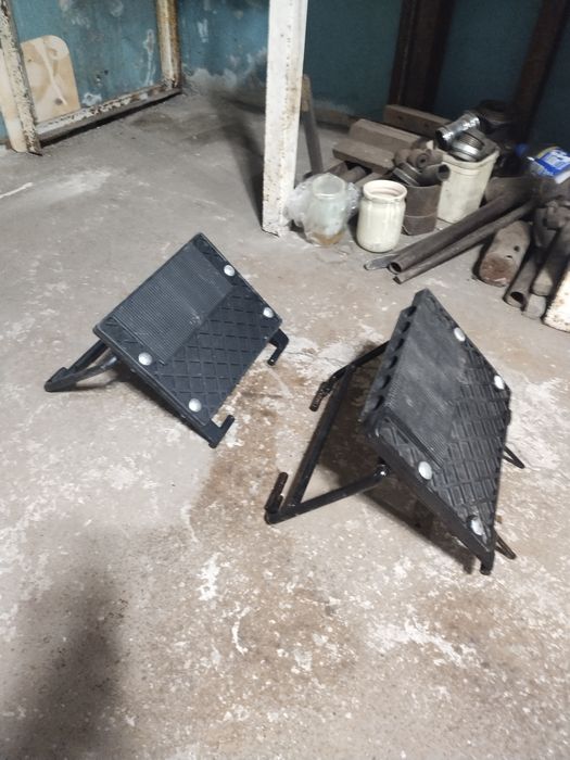 Продаю транец 2 шт