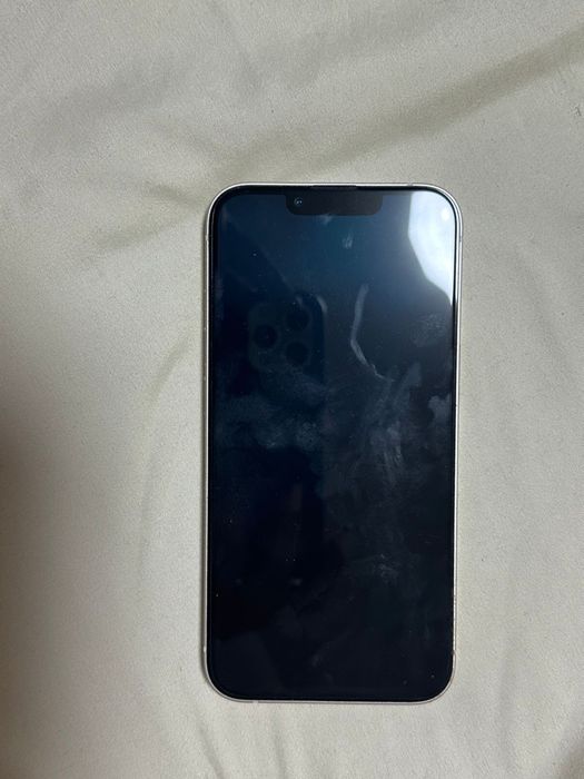 Айфон 13 б/у батарея 89%